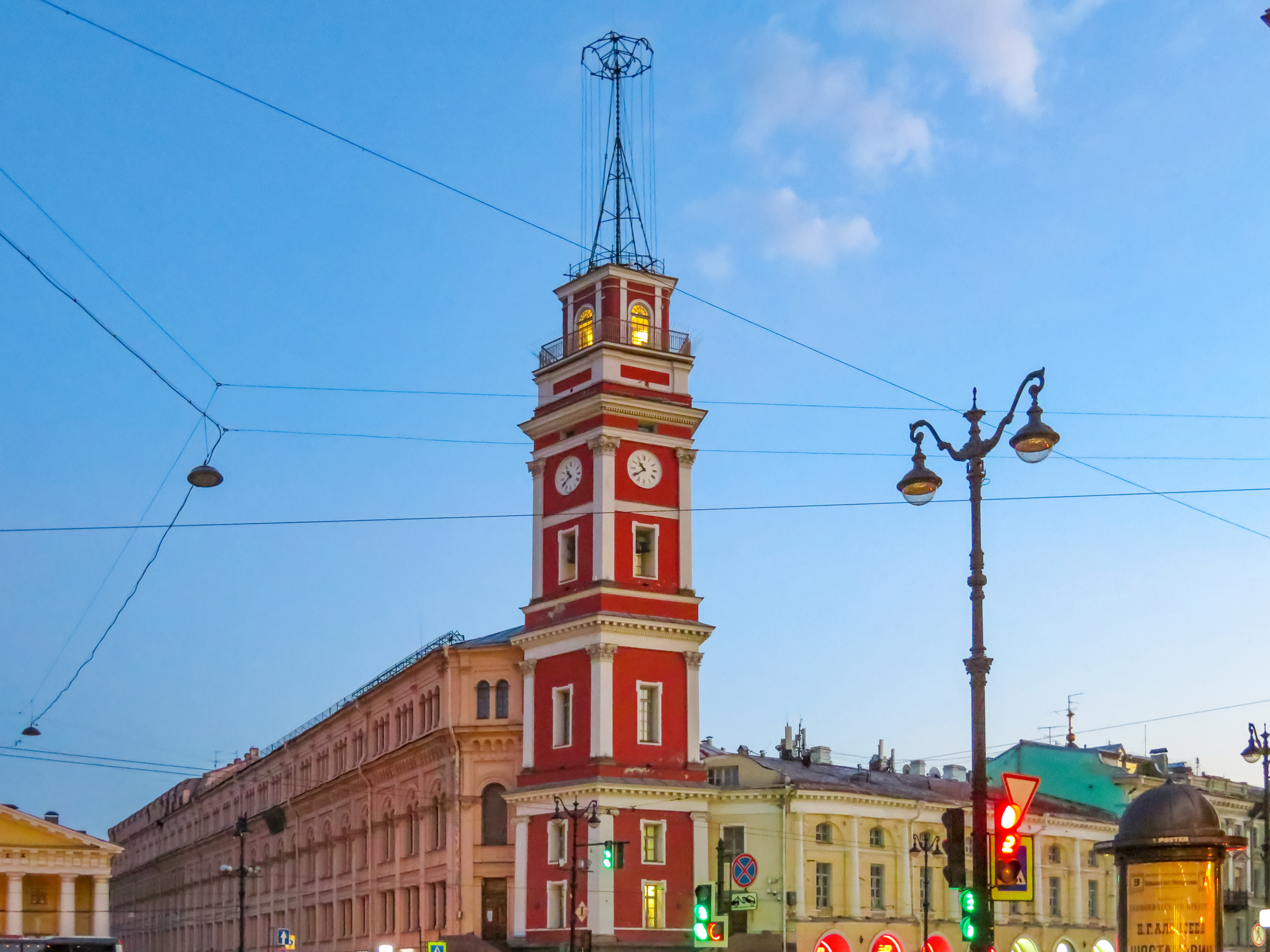 Городская дума спб. Башня городской Думы. Башня в Санкт-Петербурге. Красная башня в Питере. Башня в Питере Старая.