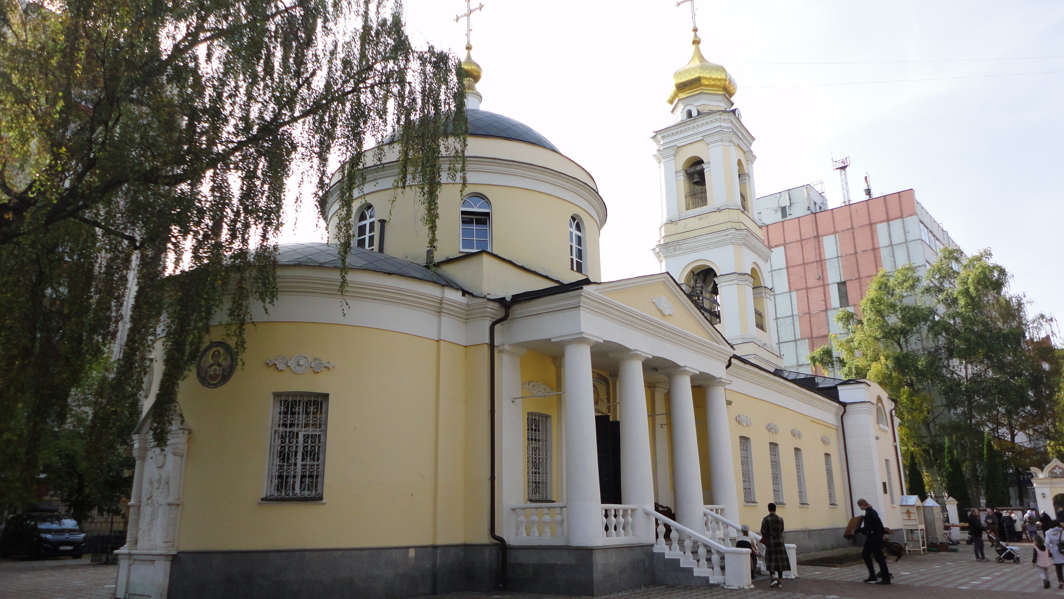 Храмы в гольянове. Церковь Зосимы и Савватия. Архангельск храм преподобныъ Германа Зосима и Савватия. Храм Зосимы и Савватия в Гольяново логотип. Храм в честь преподобных Зосимы, Савватия в Фаустово.