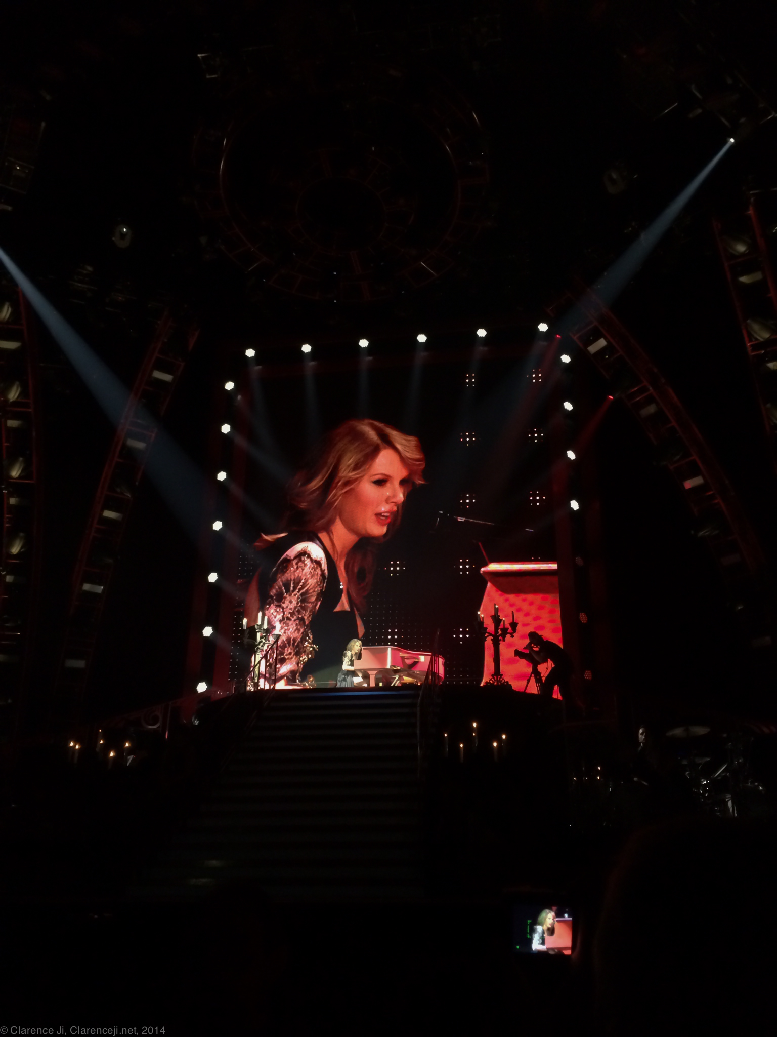 Significado de I Knew You Were Trouble (Intro) por Taylor Swift