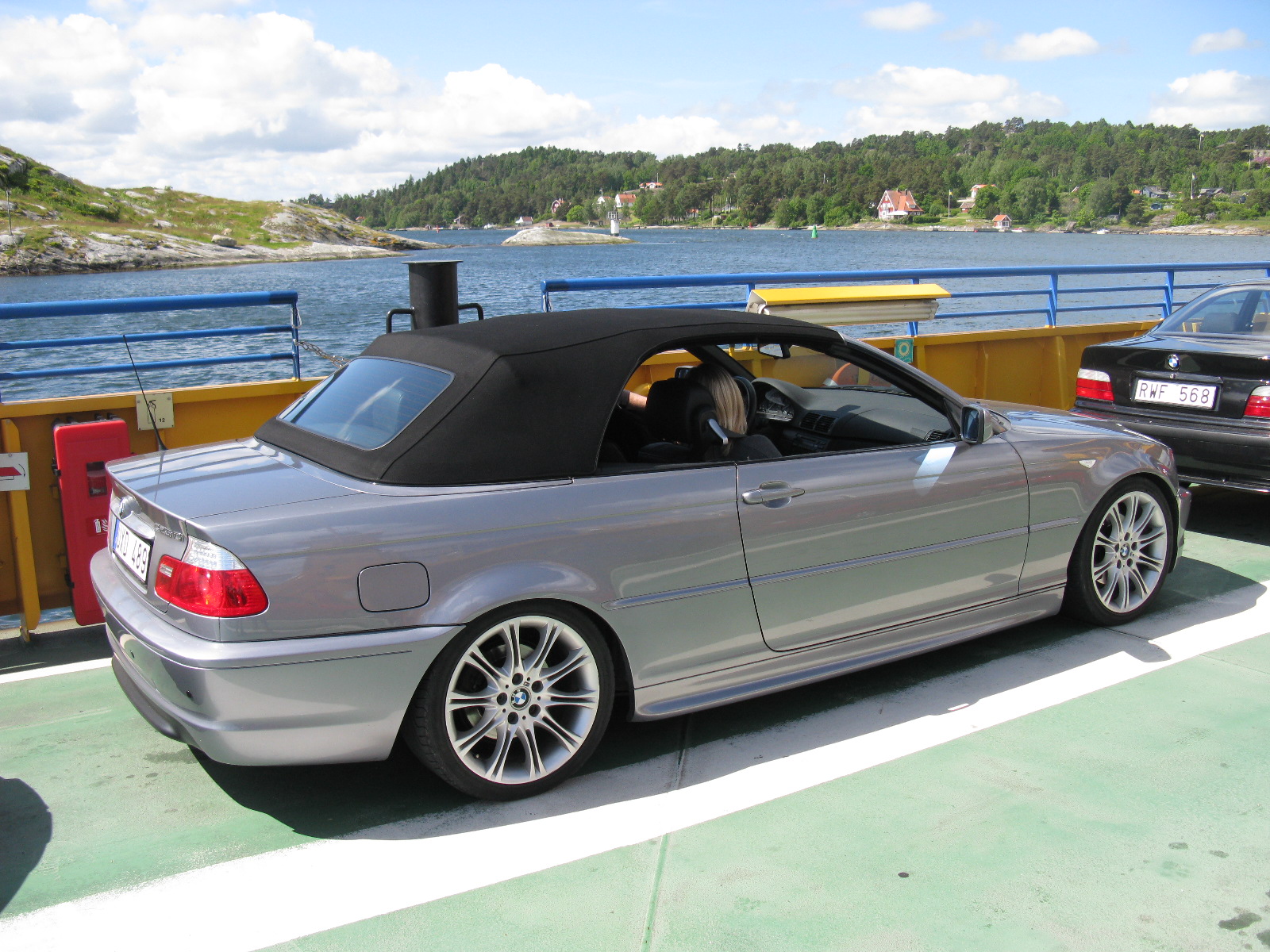 325 Cabriolet M Sport E46 - Wikimedia Commons