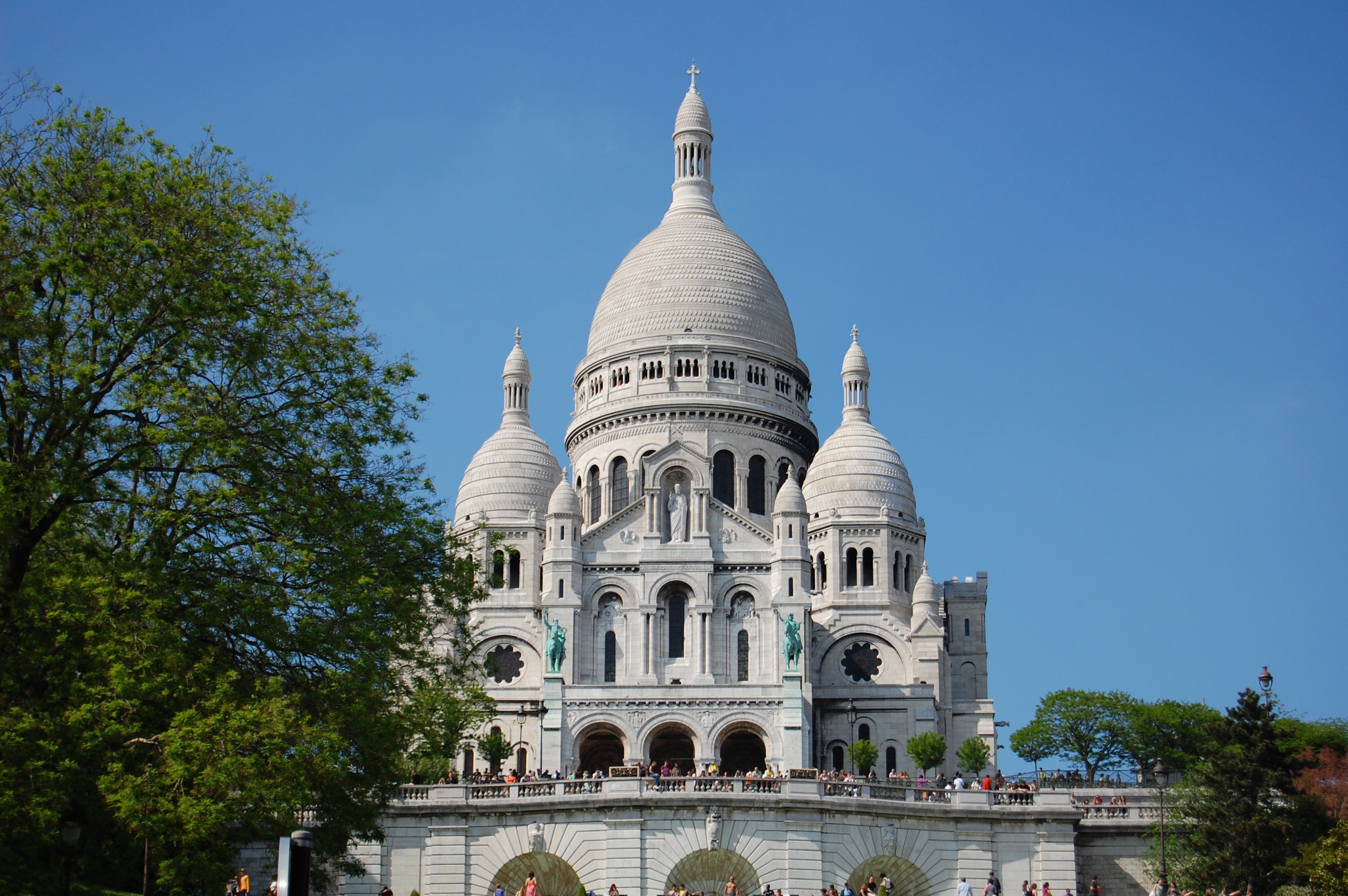 File Basilique De Sacre Coeur In Montmartre 2518536847 Jpg