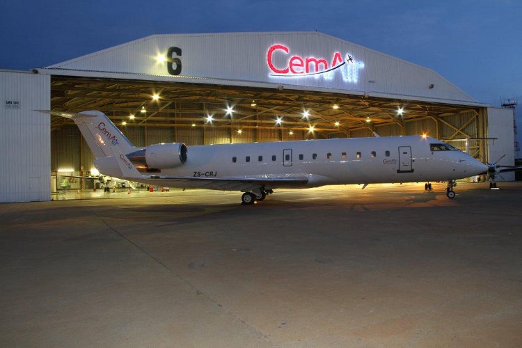 File:CRJ Hangar 6.jpg