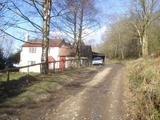 File:Cottage on Midsummer Hill - geograph.org.uk - 735693.jpg