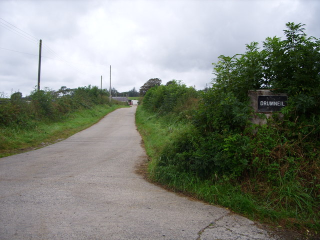 File:Drumneil Farm Road - geograph.org.uk - 555864.jpg