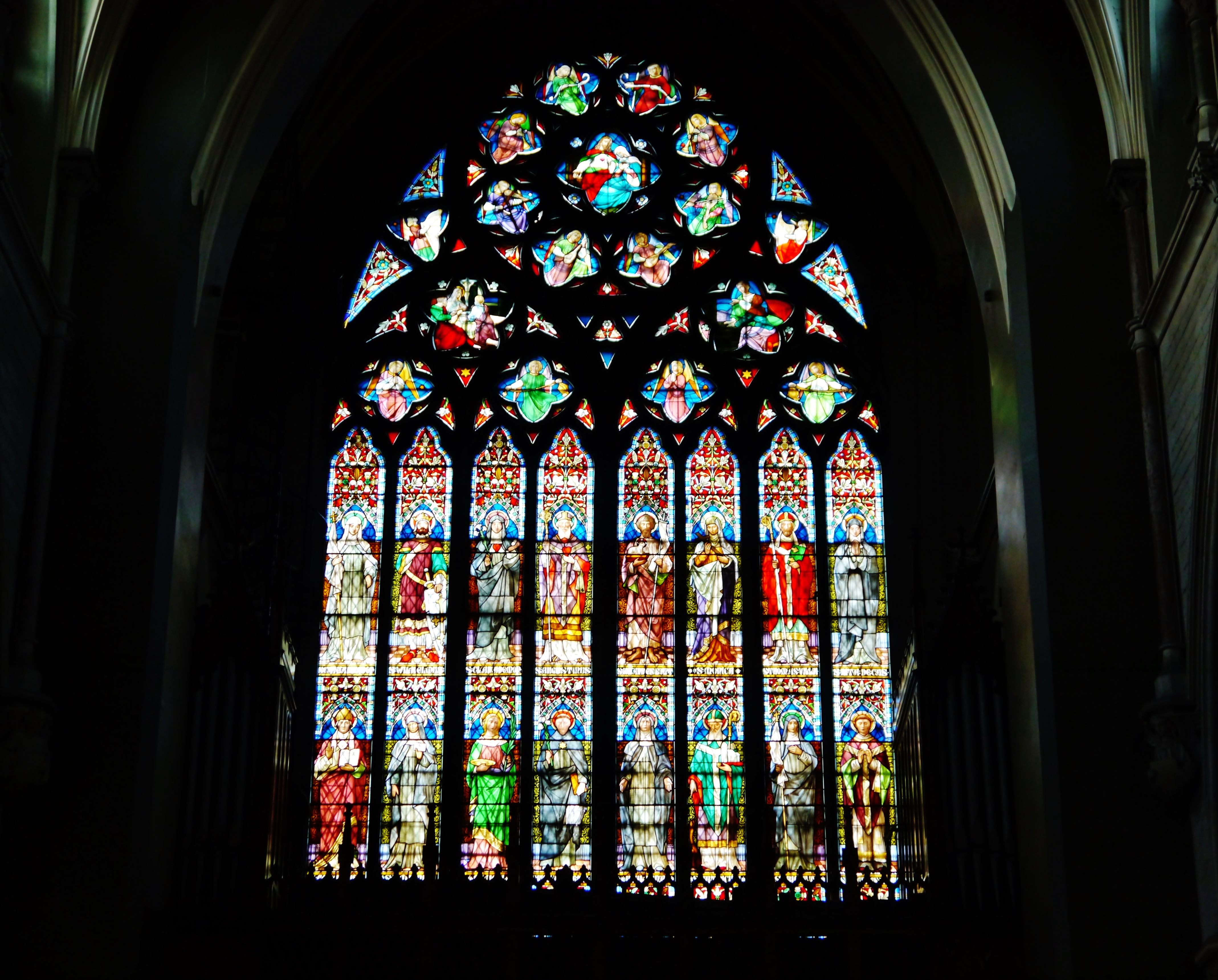 South windows. Johns Lane churchle,KBY. Johns Lane Church в Дублине алтарь. John's Lane Church. Johns Lane Church почему популярна.