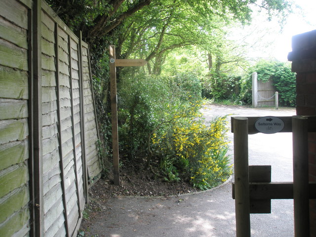 Footpath junction along the Salterns Way - geograph.org.uk - 794623