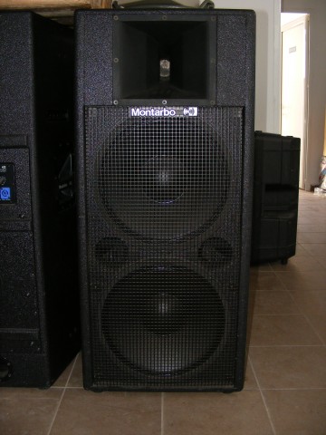 File:Montarbo-W28A-Active-Speaker 33191-360x480 (4817631440).jpg
