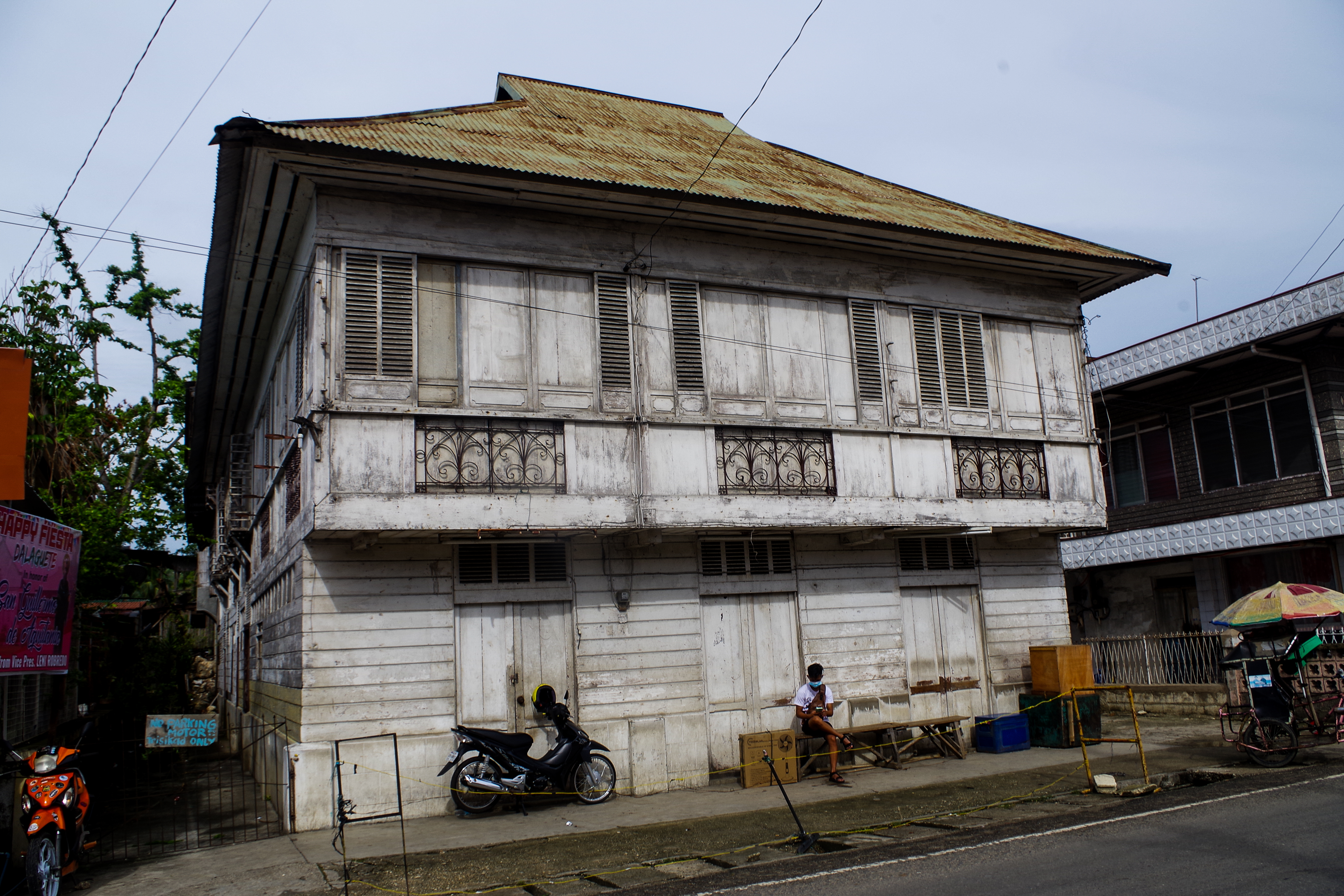 File:Old House in Dalaguete,  - Wikimedia Commons