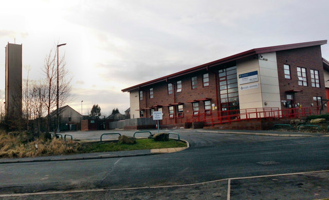 File:Pontefract Fire station (geograph 5674705).jpg