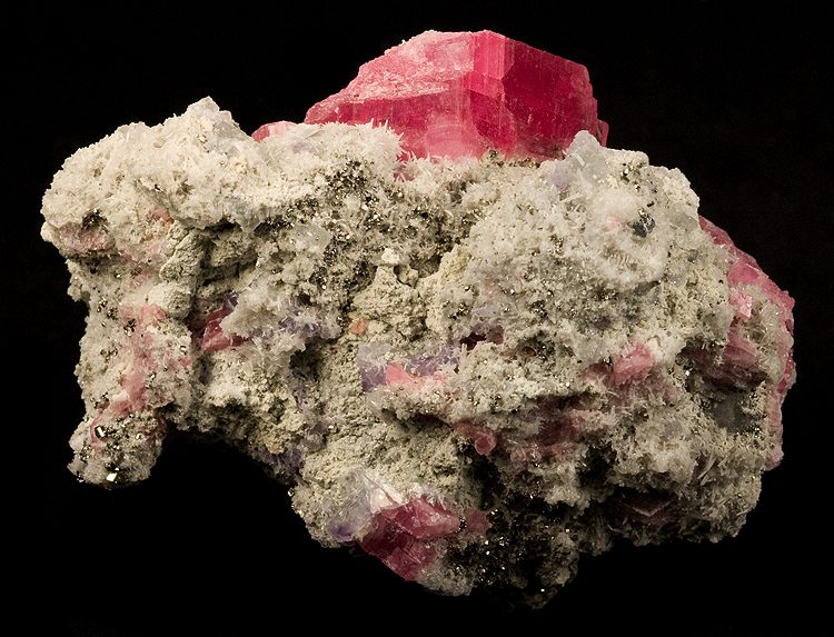 File:Rhodochrosite-Fluorite-Quartz-245519.jpg