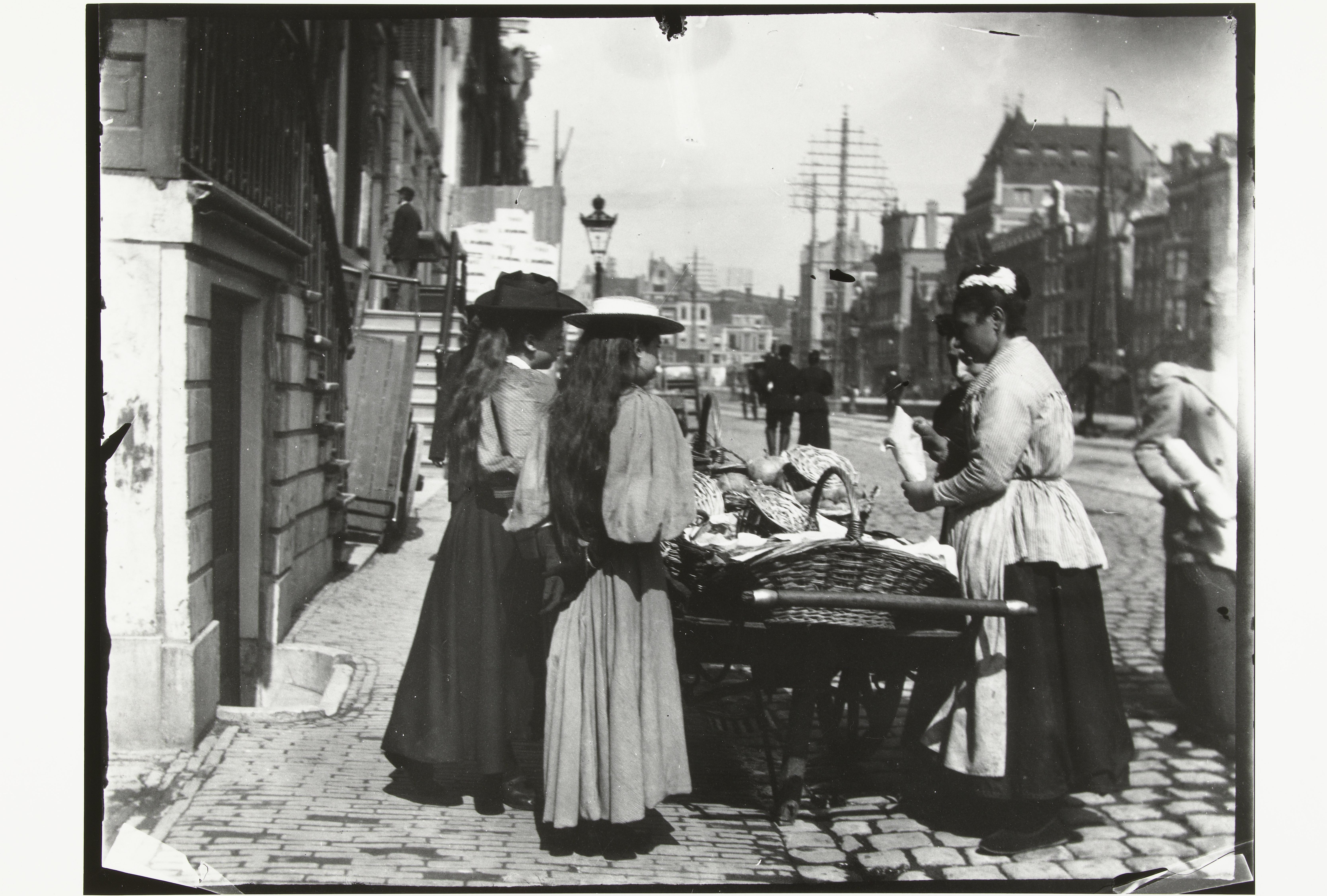 Фотографии 18 века. Амстердам 1910 год. Германия 1900 люди. Великобритания 1910е. Амстердам 1900.