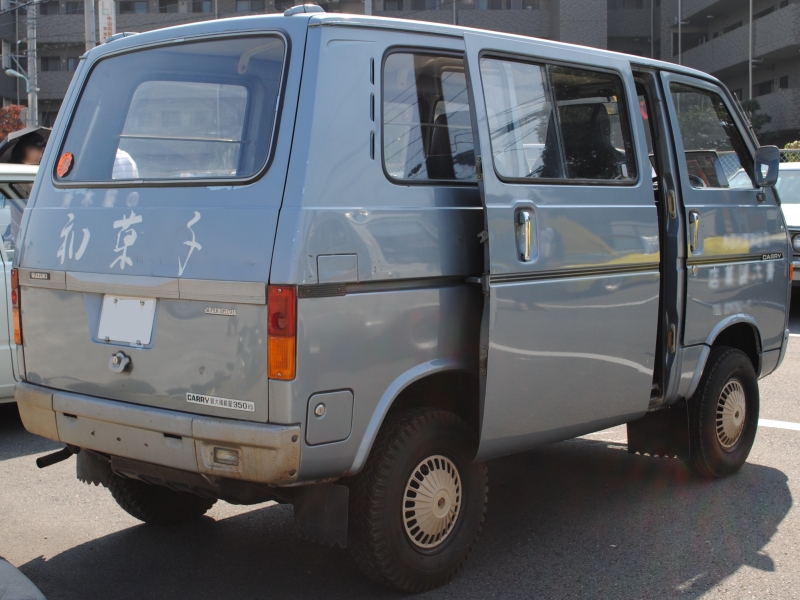 File:SuzukiCarry5thvanrear.jpg