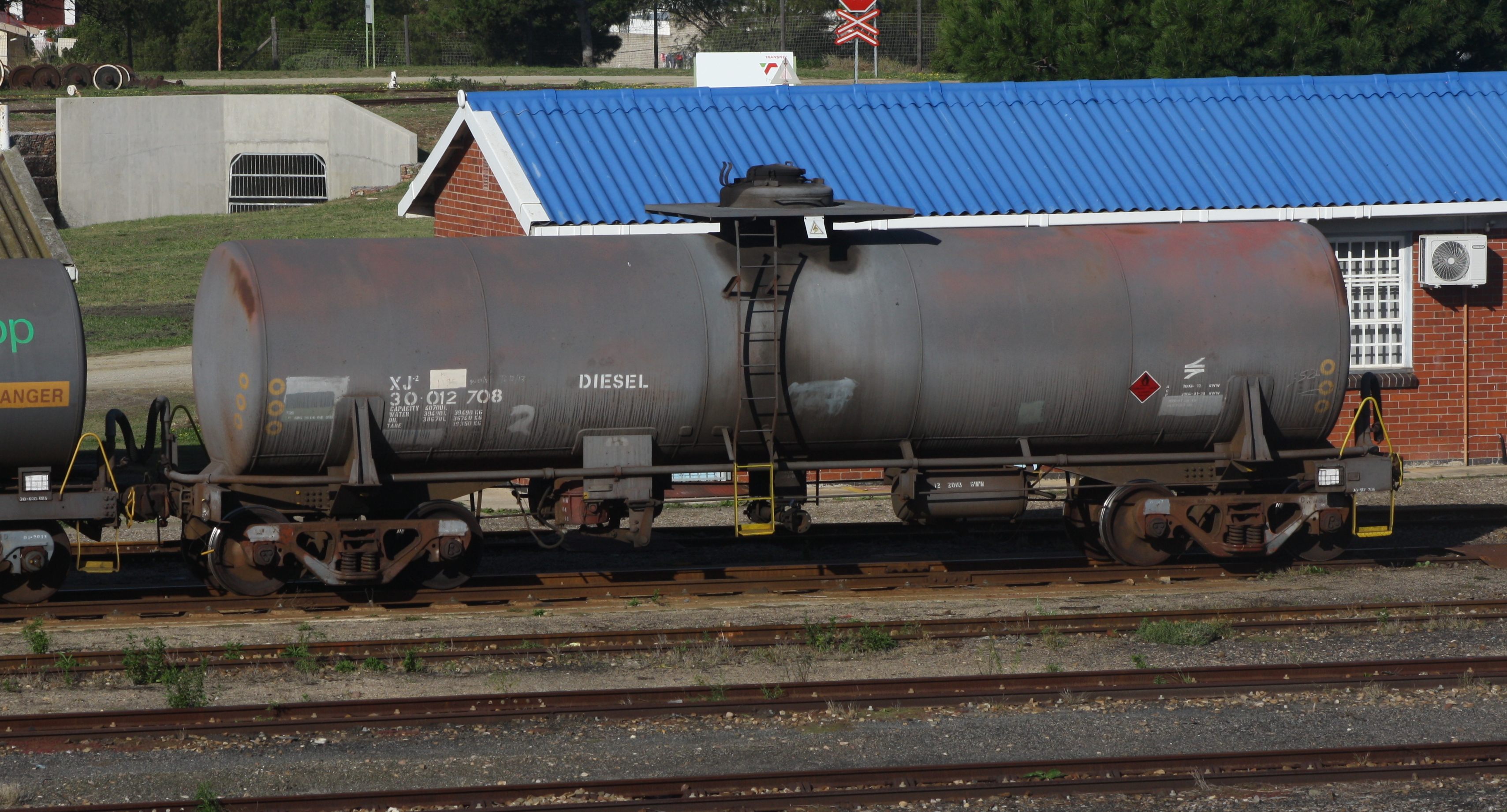 Diesel tank. Diesel Tanker Safety.