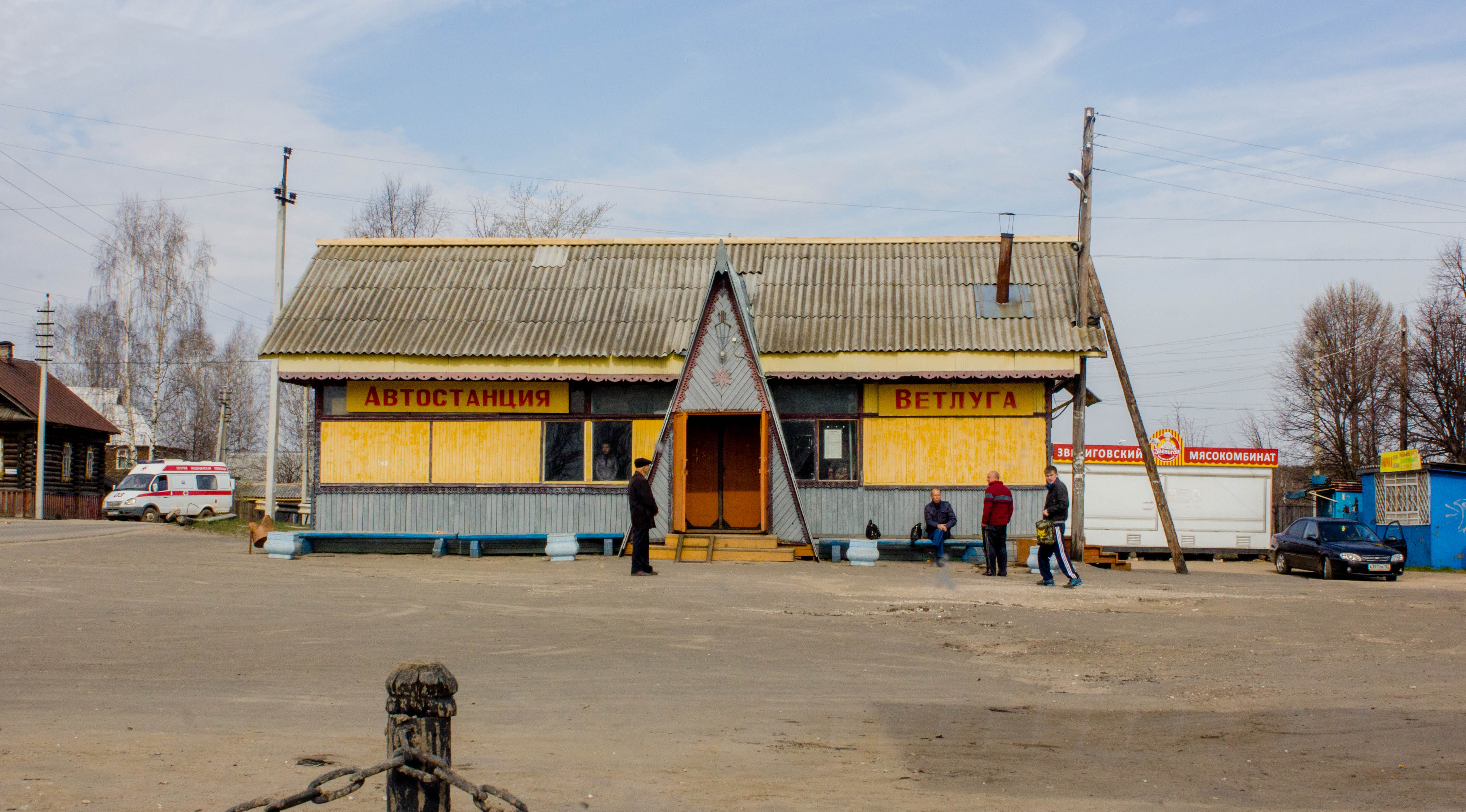 Автобус ветлужская красные