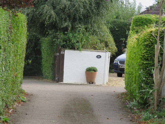 File:53-57 Dalby Road access - geograph.org.uk - 6012596.jpg