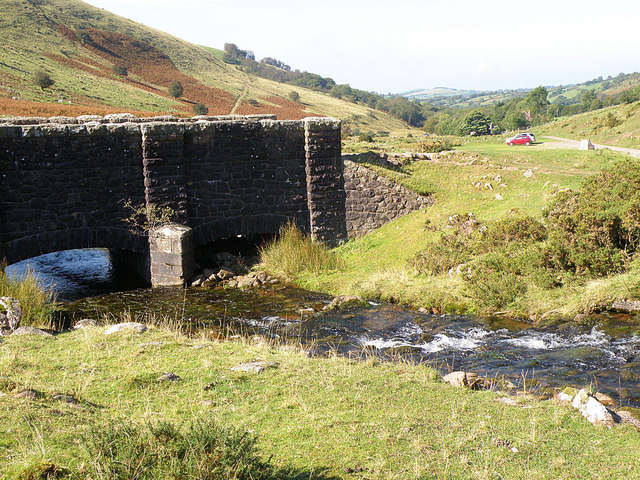 File:Afon Sawdde - geograph.org.uk - 981322.jpg