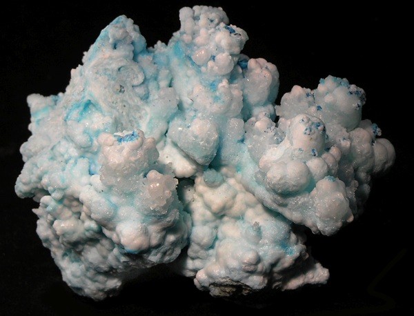 File:Aragonite-216532.jpg