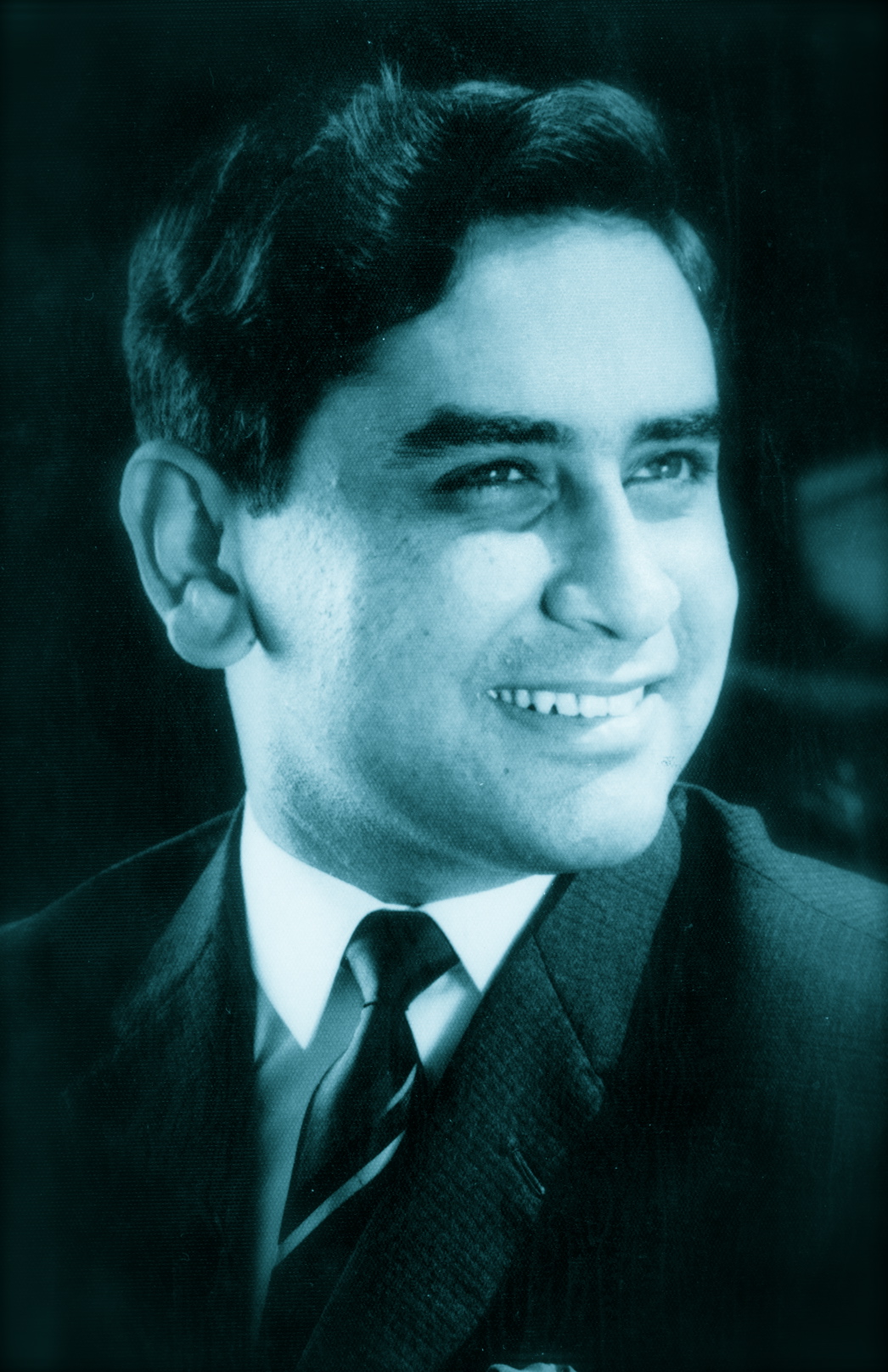 Arshad Sami Khan - Wikipedia