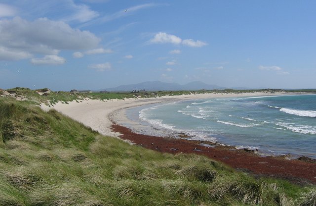 File:Benbecula Beach.jpg