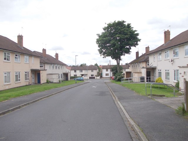 File:Coppice Wood Grove - Coppice Wood Avenue - geograph.org.uk - 3021476.jpg