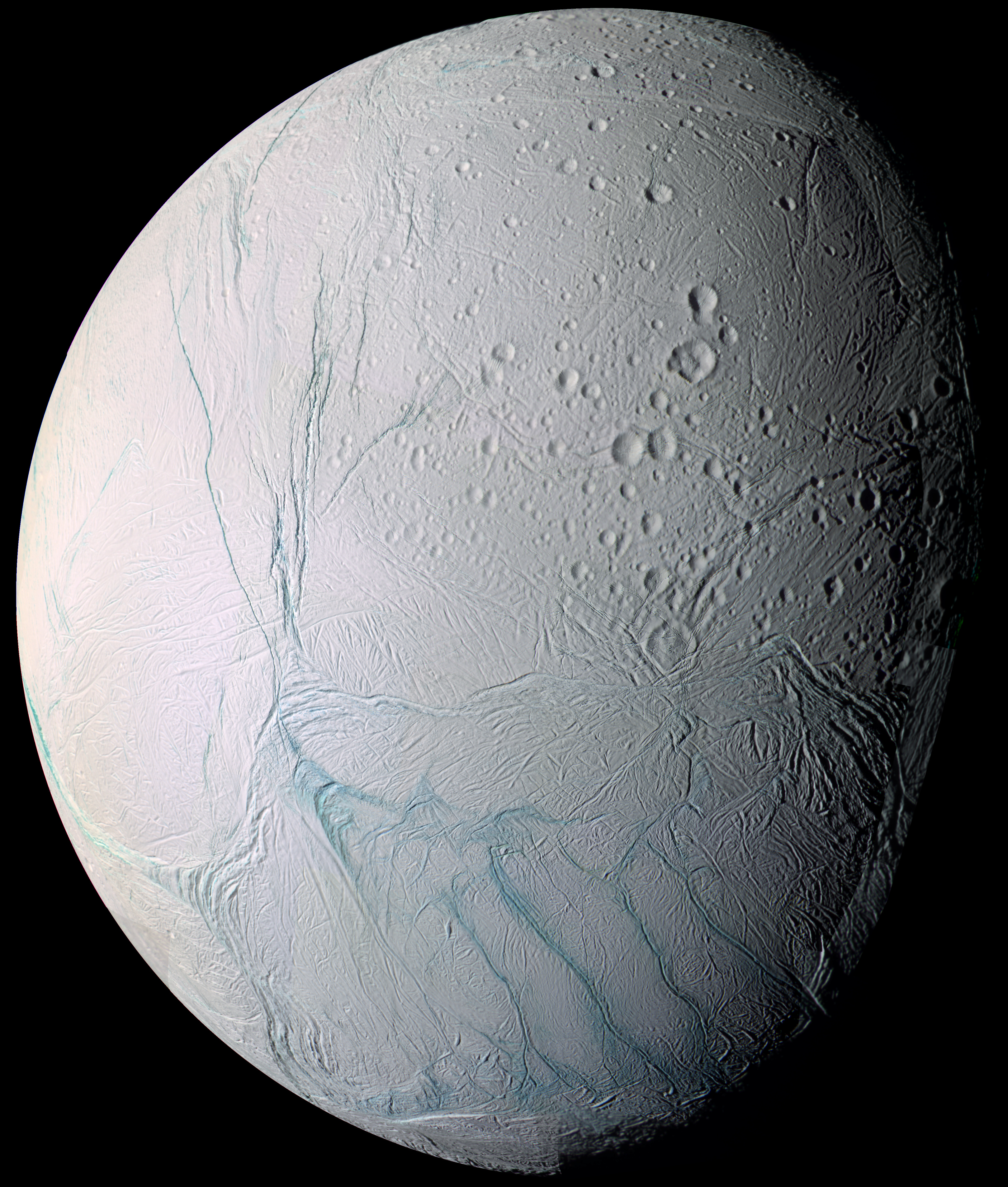 Encelad - Slika složena slika od dijelova skupljenih prilikom preleta letjelice Cassini-Huygens tokom 2004.-2005. (izvor: NASA)