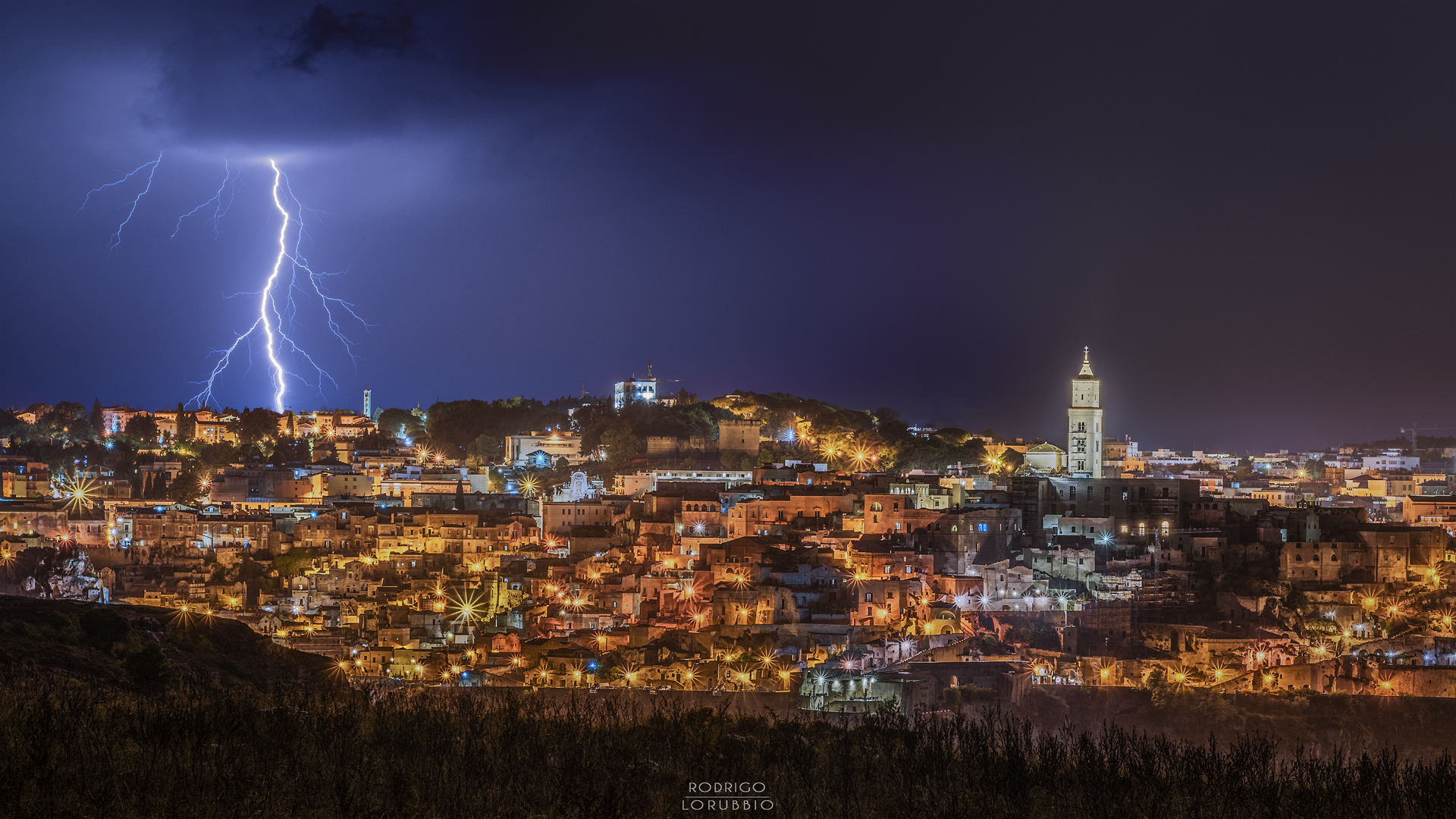 FULMINI SU MATERA WEB.jpg