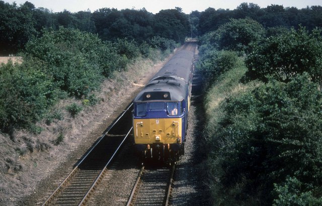 File:GT Yarmouth to Norwich service nr Postwick - geograph.org.uk - 2146362.jpg