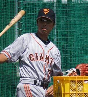 <span class="mw-page-title-main">Tatsuya Ozeki</span> Japanese baseball player and coach