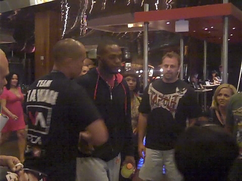 File:Jon Jones - UFC 100 Fan Expo - Mandalay Bay Casino, Las Vegas.jpg