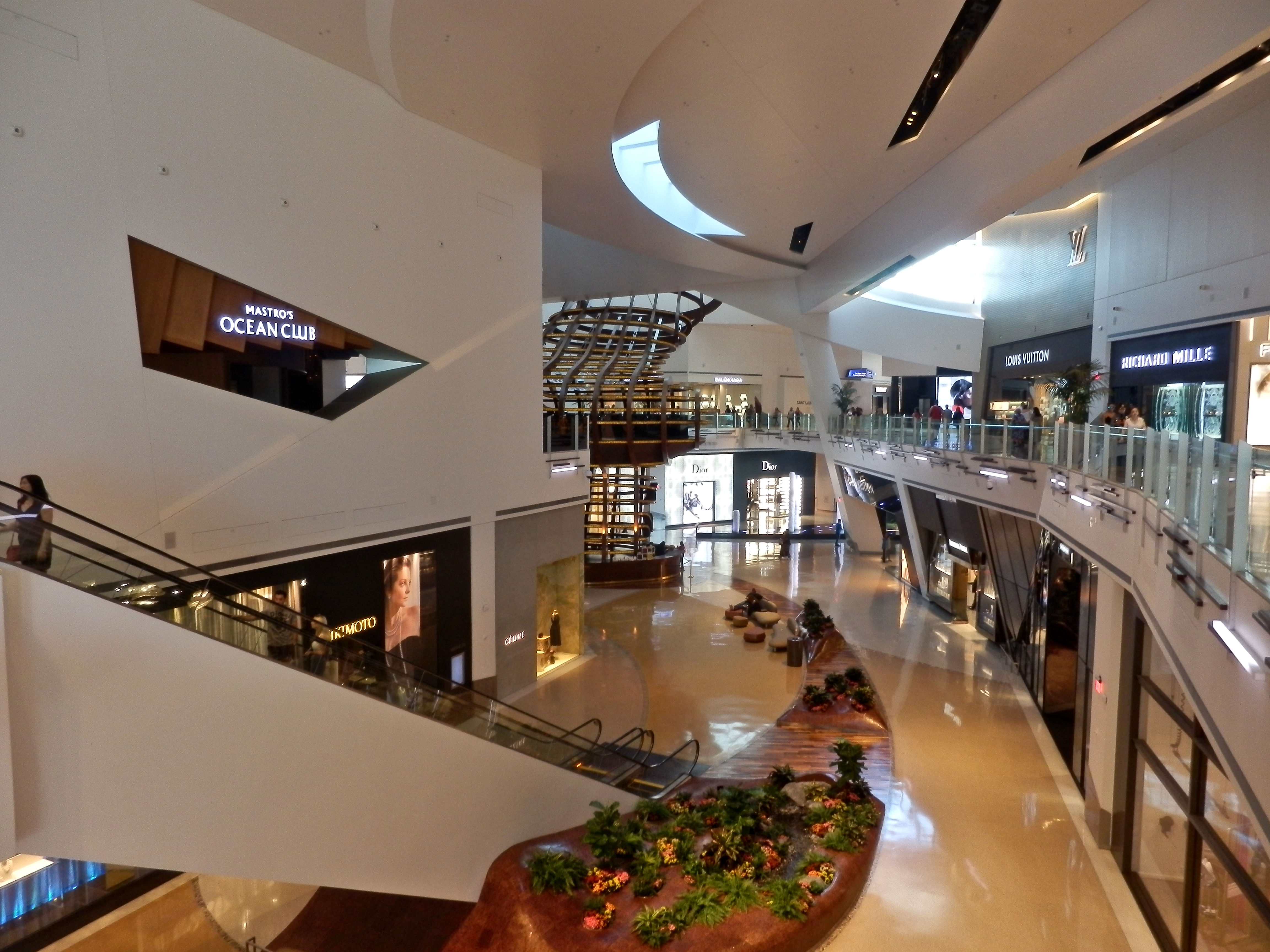 The Shops at Crystals (@crystalslv) • Instagram photos and videos