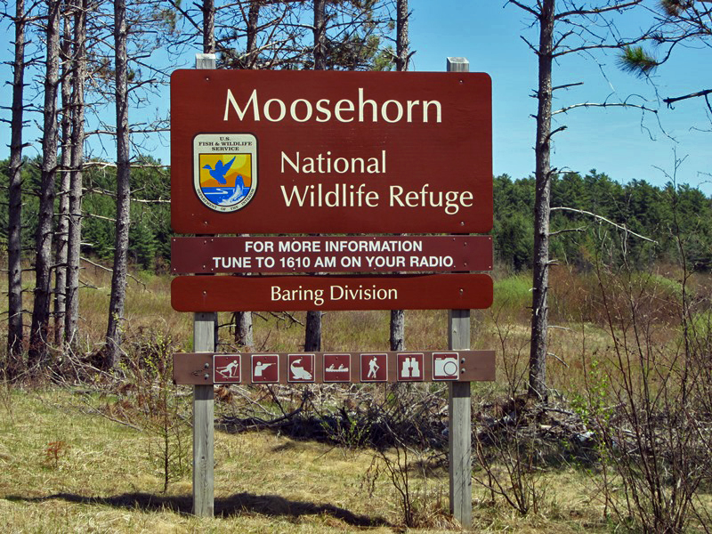 File:Moosehorn sign (11714272054).jpg