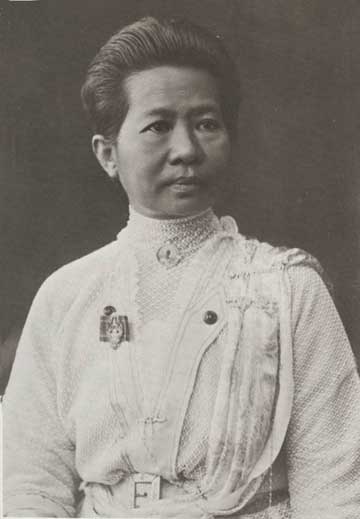 File:Queen Sukhumala Marasri.jpg