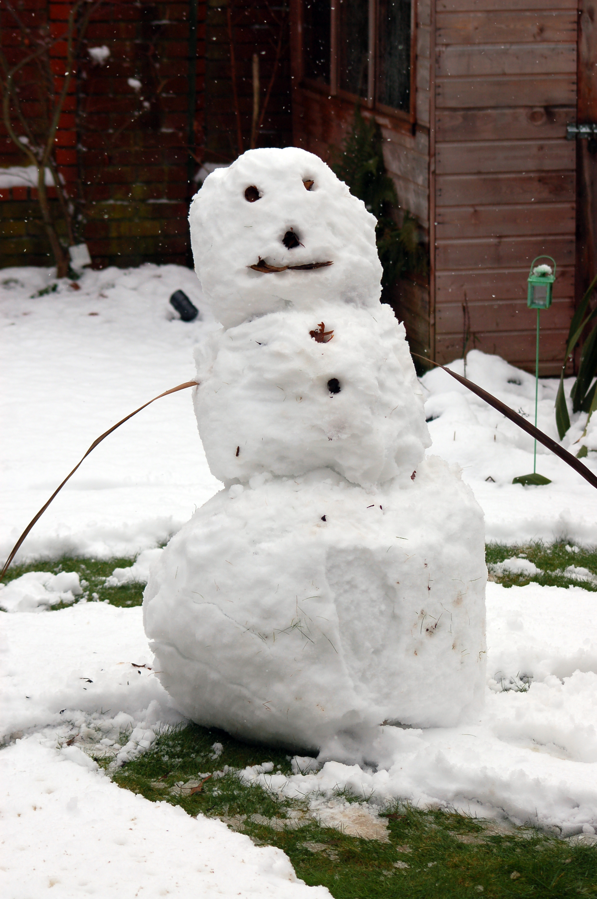 File:Snowman illustration.png - Wikimedia Commons