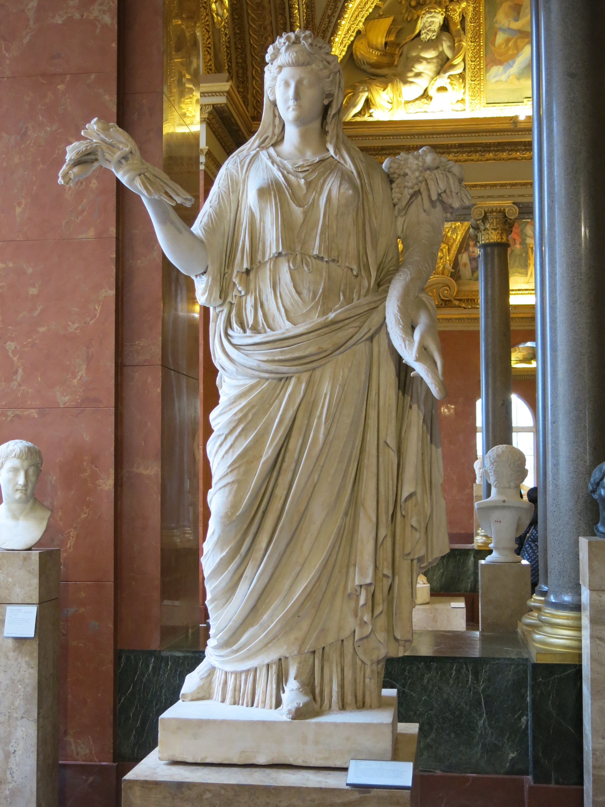 Римская статуя Матроны