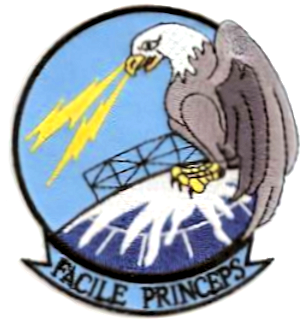 642d Aircraft Control and Warning Squadron - Emblem.png