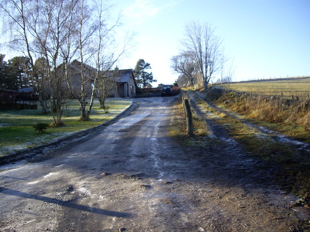 File:A cottage near Pitmurchie - geograph.org.uk - 1133782.jpg