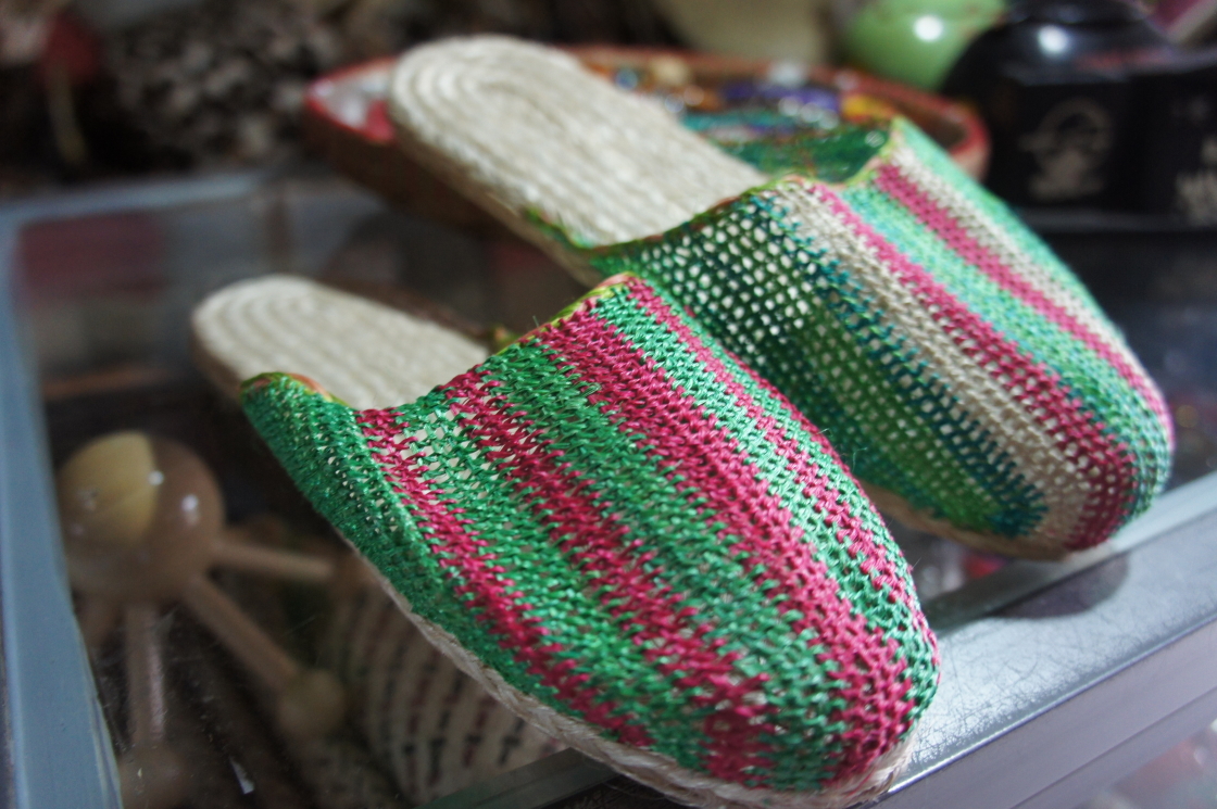 abaca sandals
