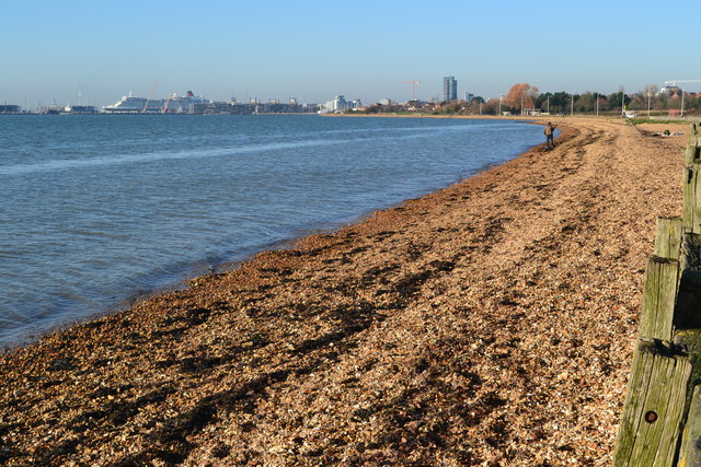 File:Along the beach at Weston - geograph.org.uk - 5237656.jpg