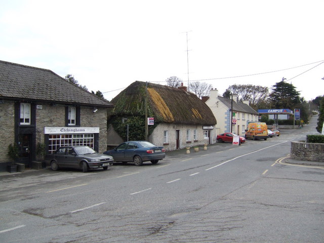 File:Blackwater village - geograph.org.uk - 631620.jpg