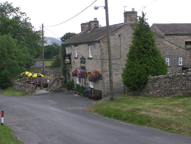 File:Bolton Arms , Downholme - geograph.org.uk - 206801.jpg