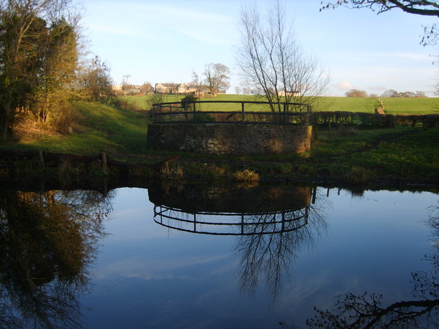 File:Burrow Beck Crosses the canal - geograph.org.uk - 1062260.jpg