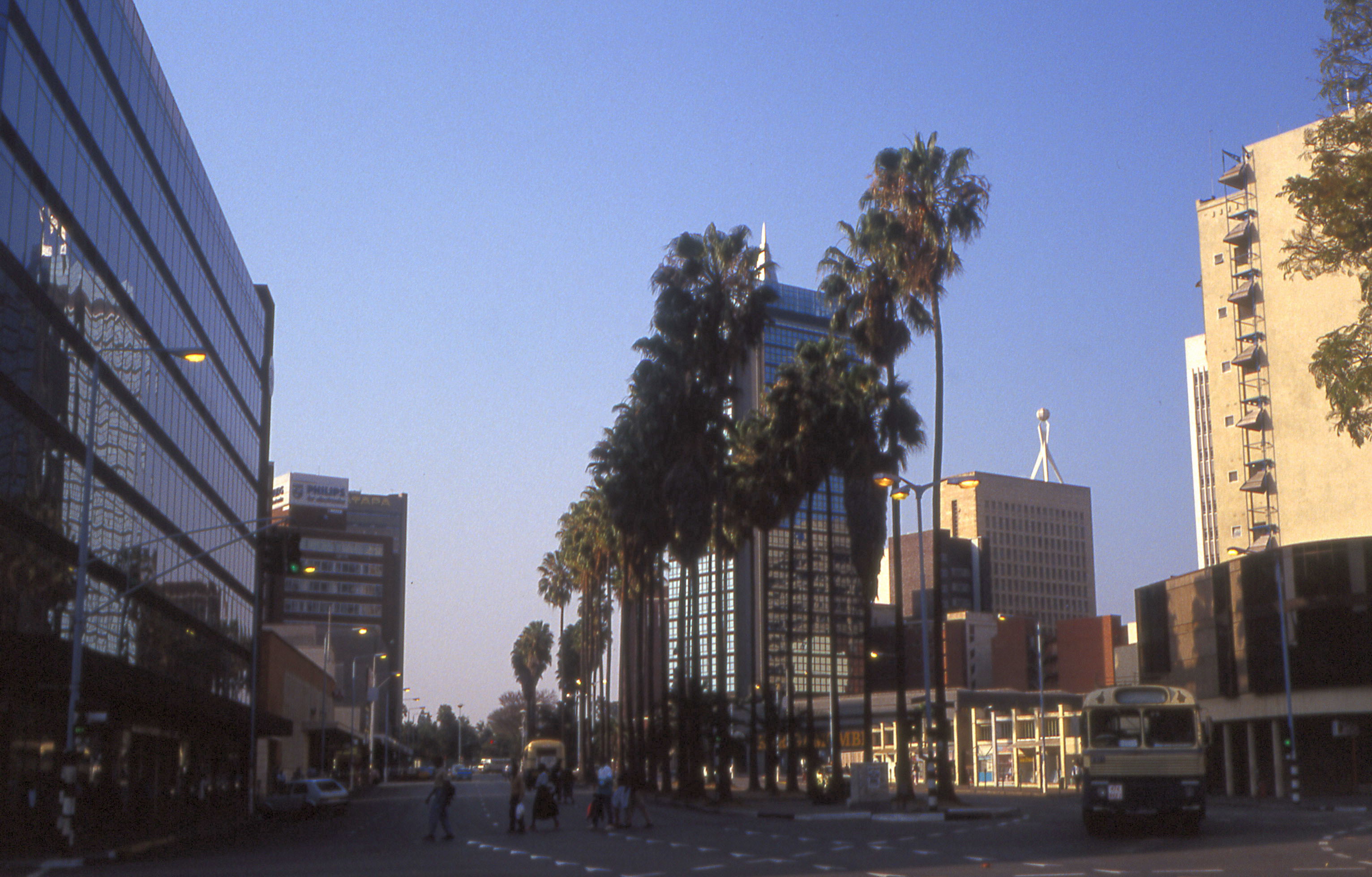 zimbabwe-ville-harare-down-town