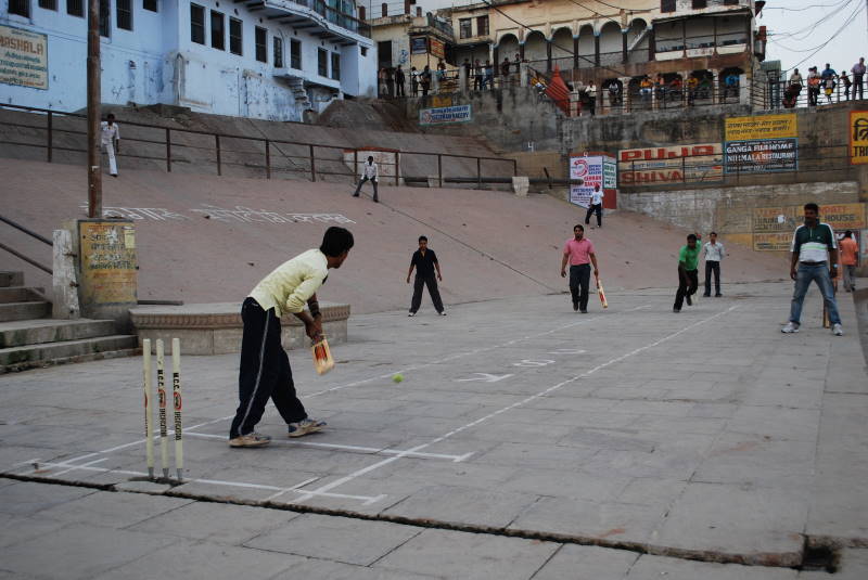 File:IN Varanasi 0906 (40) (16633834574).jpg