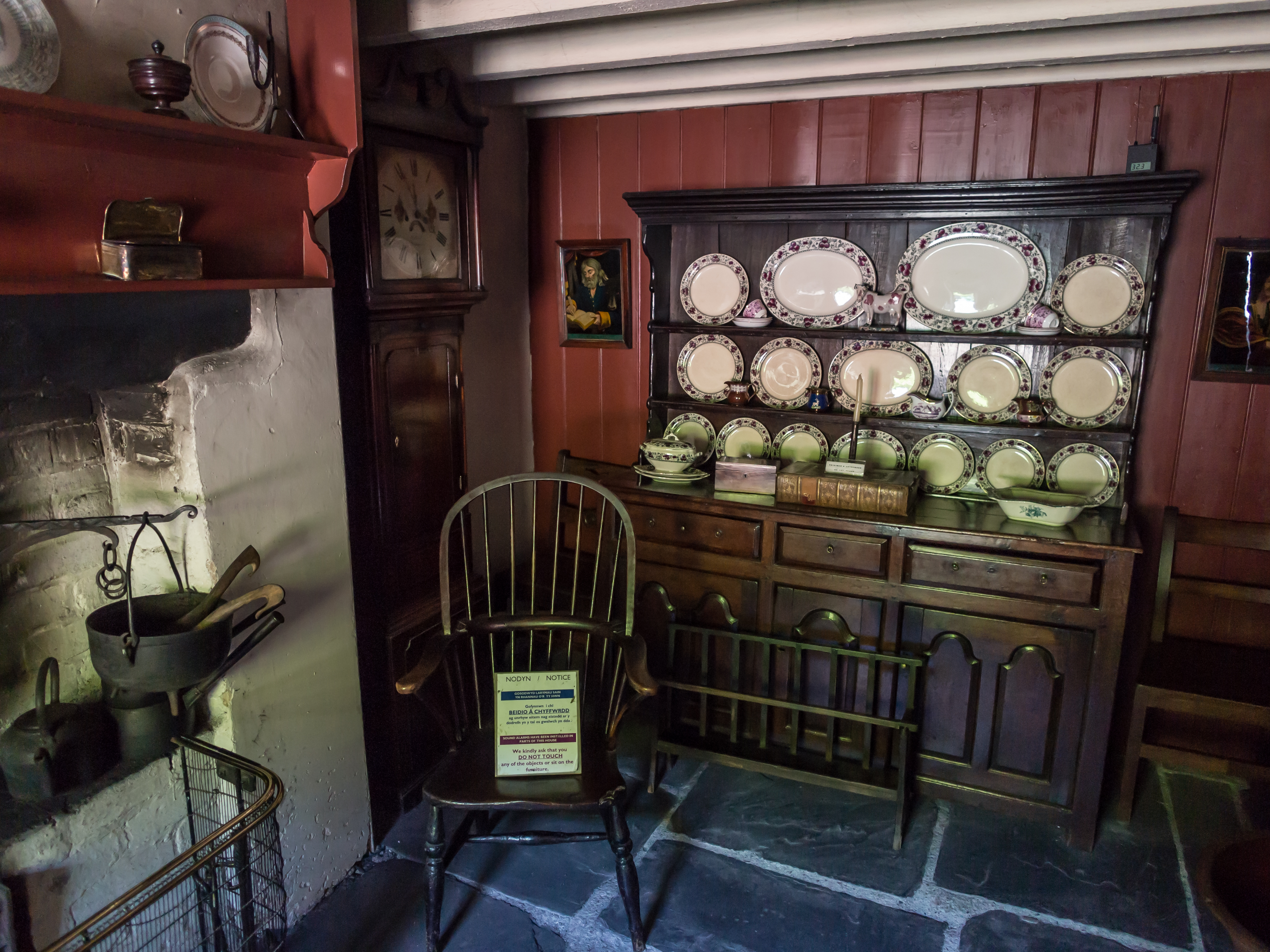 File Living Room 1860s House Jpg Wikimedia Commons