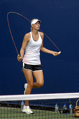 File:Maria Sharapova Skipping.jpg