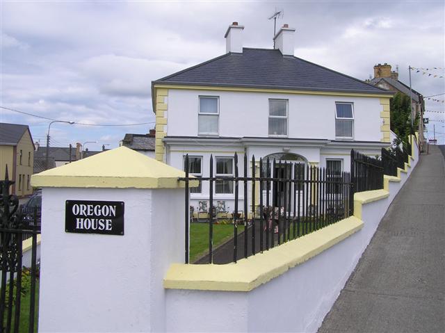 File:Oregon House, Carndonagh - geograph.org.uk - 1381214.jpg