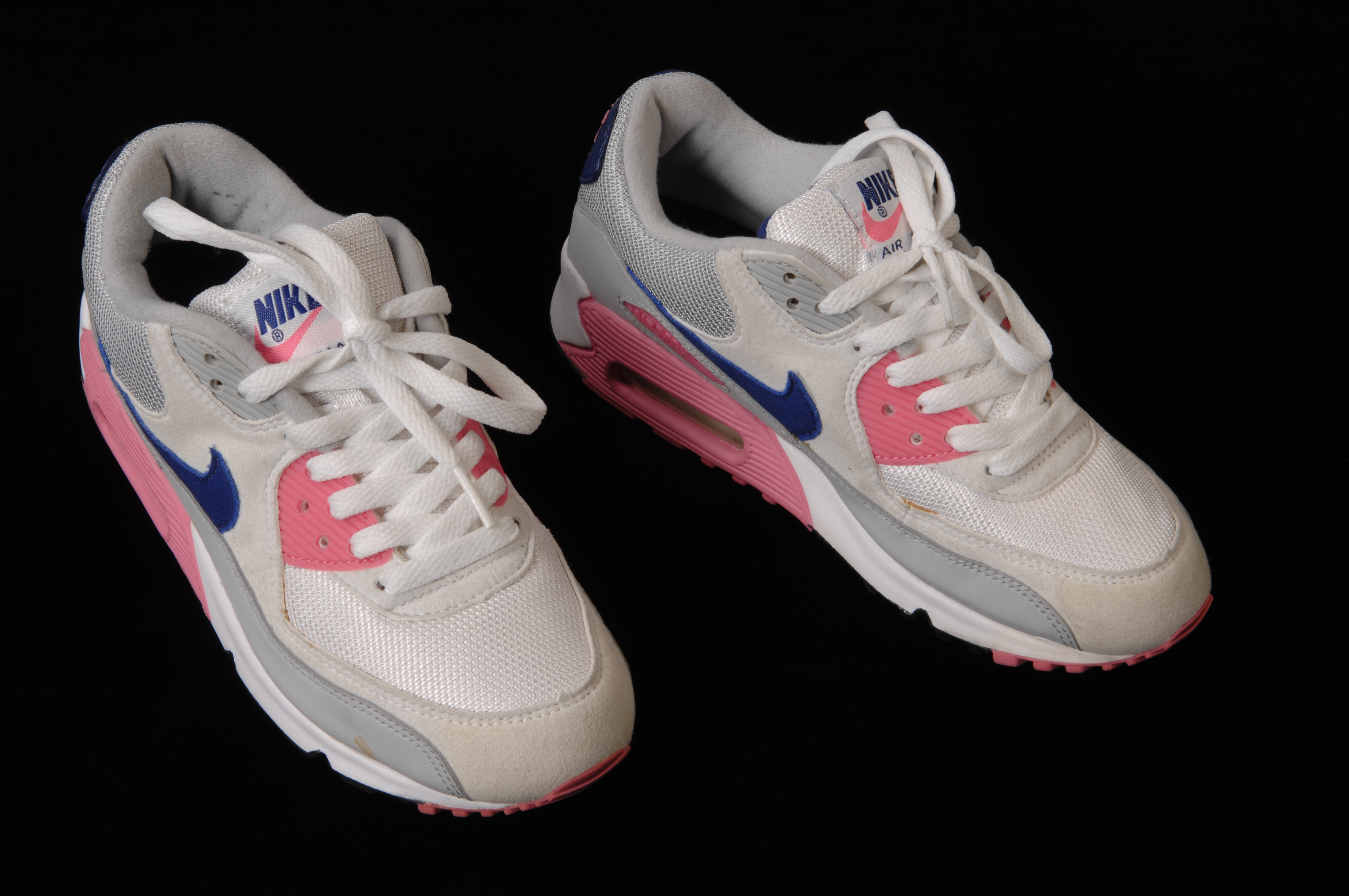 Nike Air Max Pink And White: Playful And Cute Sneakers For Women