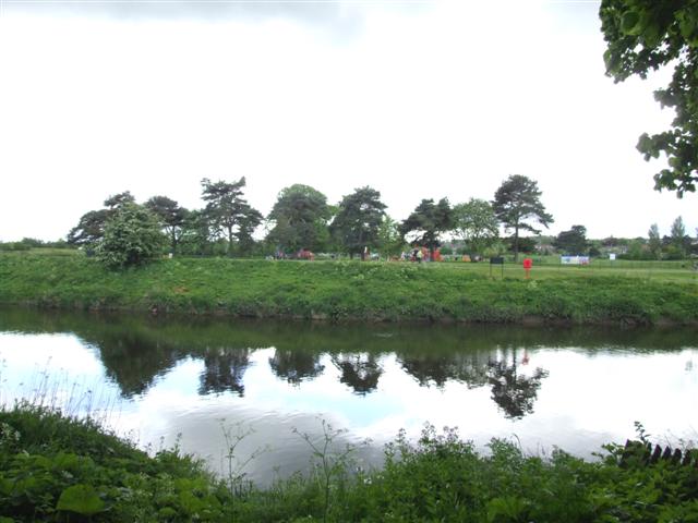 River Wear, with playground in Riverside Park, Chester-le-Street in the background - geograph.org.uk - 176714