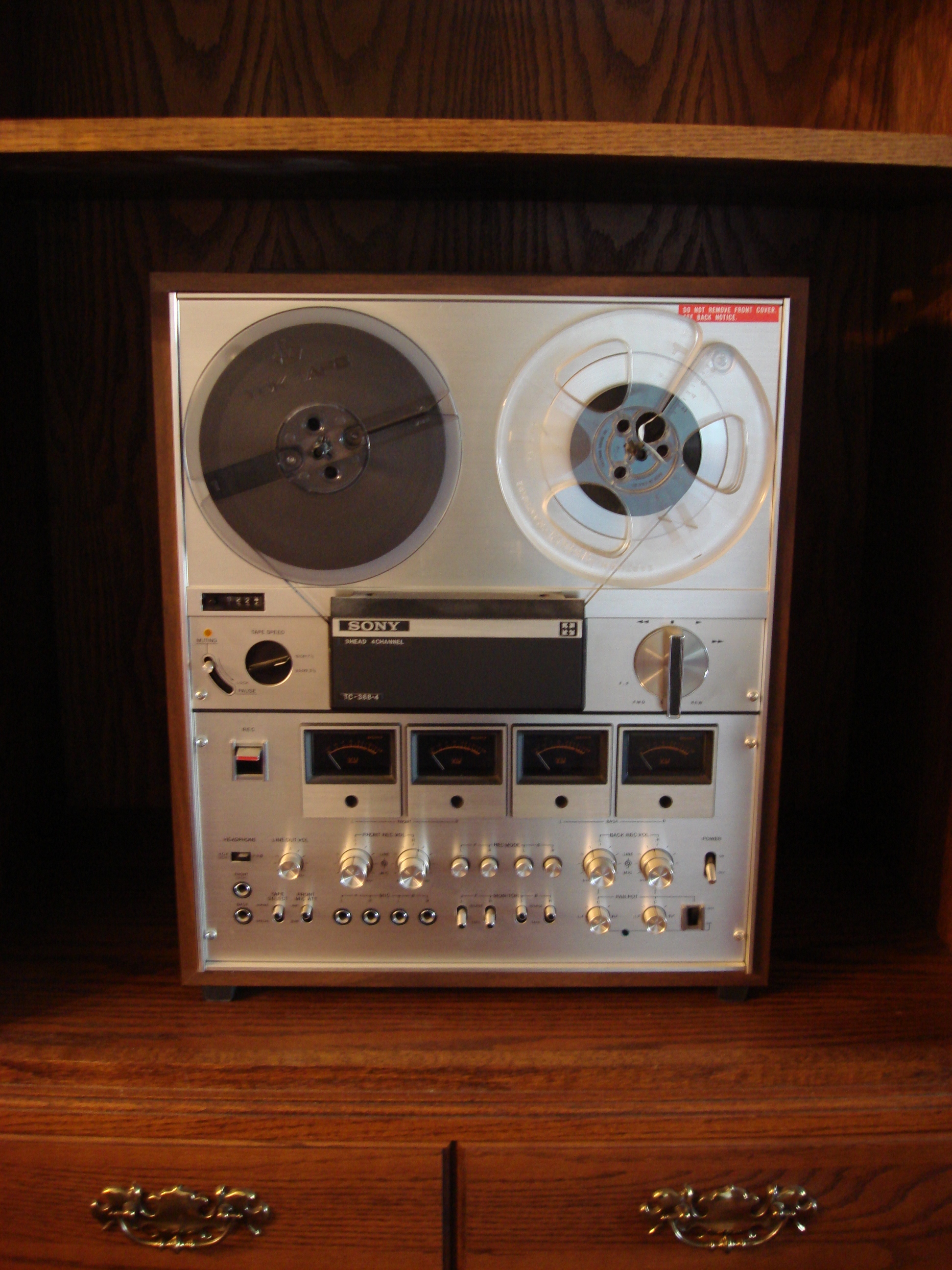 File:Sony Reel-to-Reel Tape Player TC-388-4 (4031272650).jpg - Wikimedia  Commons