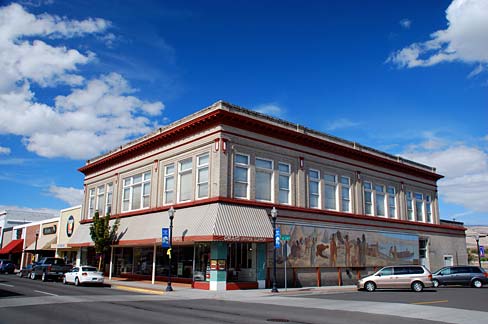 Downtown Hollister Historic District - Wikipedia